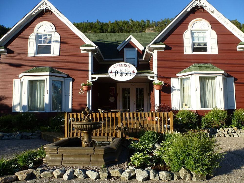 B&B Les Deux Pignons Petit-Saguenay Exterior foto